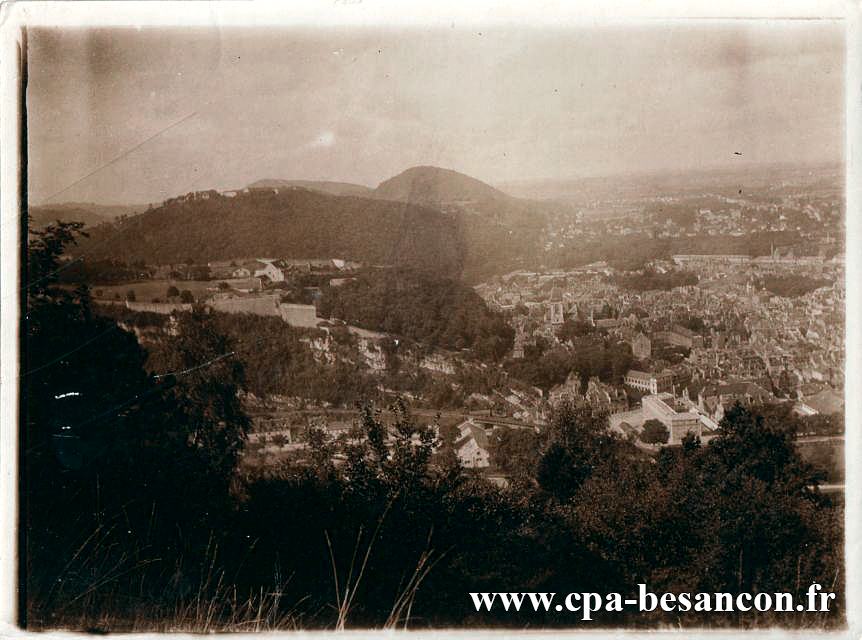 Besançon vu du plateau de Brégille
